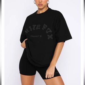 White fox over sized tee